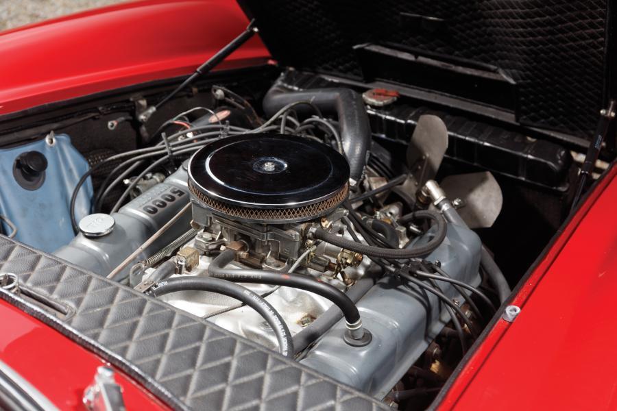 Моторный отсек Apollo 5000 GT Coupe by Intermeccanica 1962 года  (фото 32 из 32)